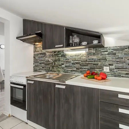 Bella Central Apartment Rijeka Exterior photo