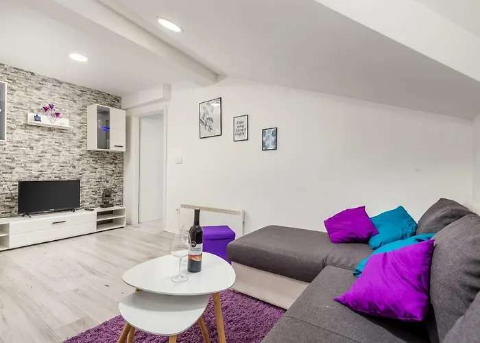 Bella Central Apartment